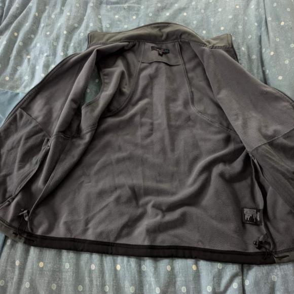 Outer boundary vest - Picture 2 of 6